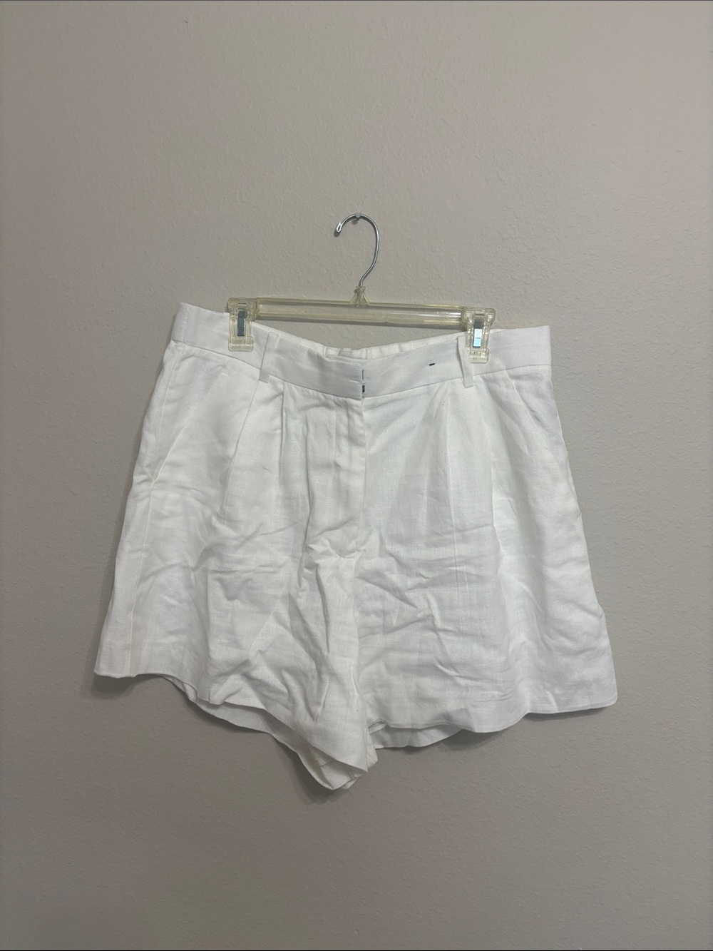 Abercrombie & Fitch White Linen High-Waist Shorts